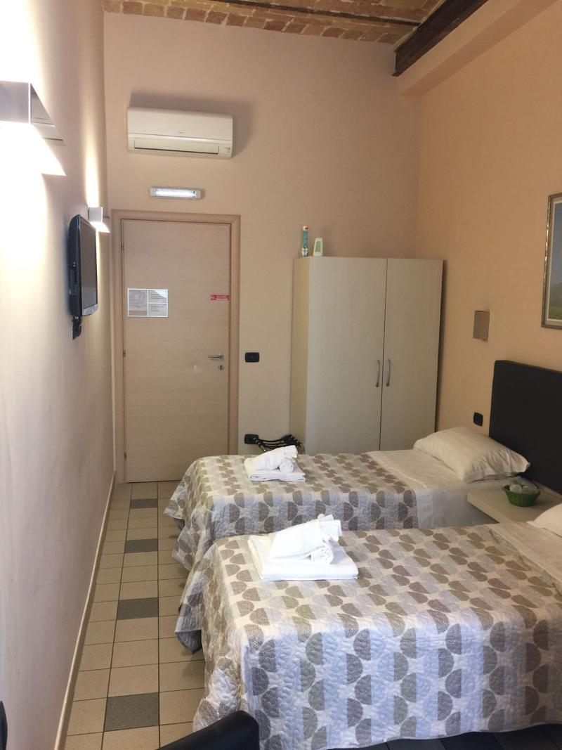 Rooms For You Rome Extérieur photo