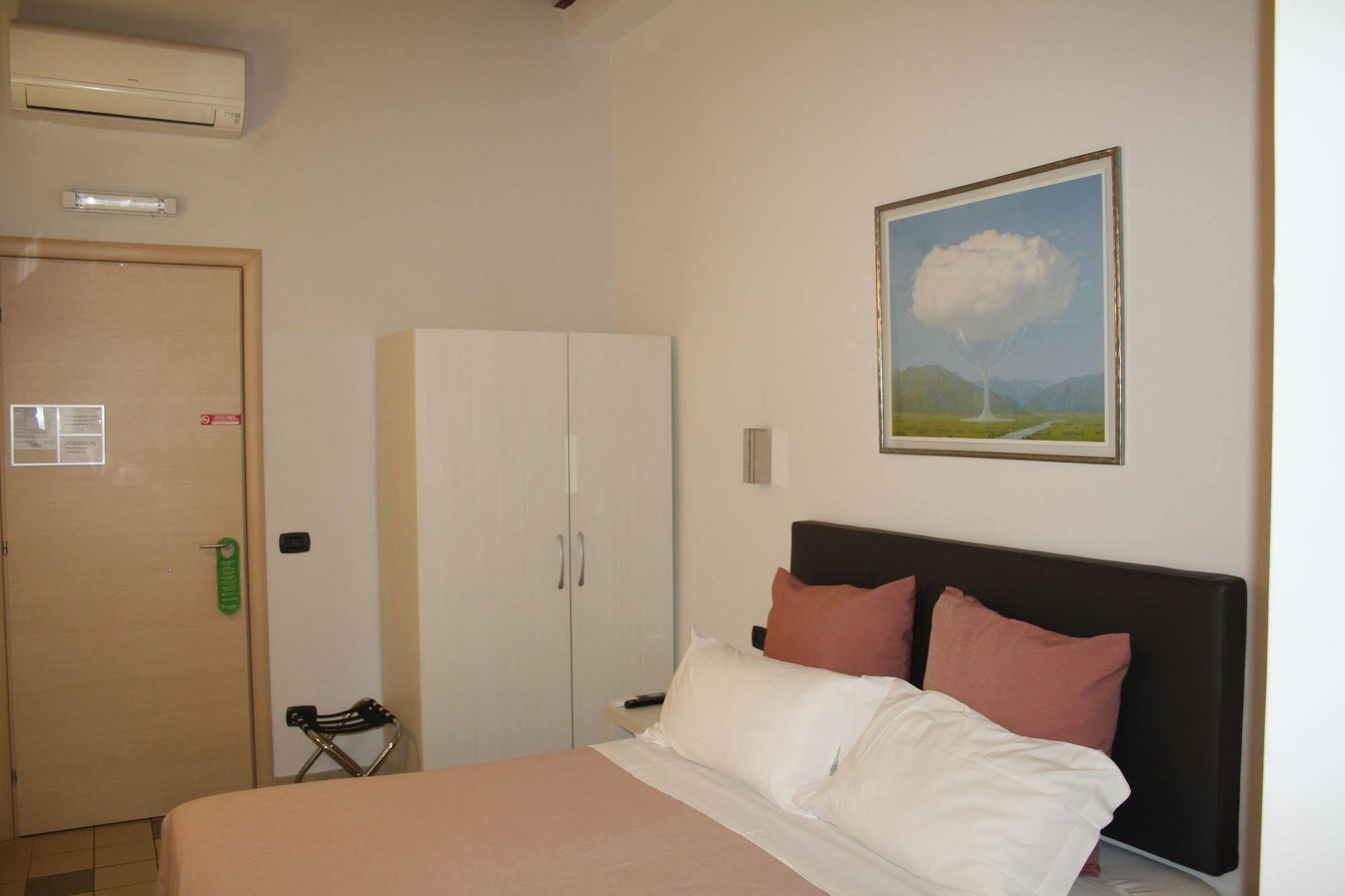Rooms For You Rome Extérieur photo